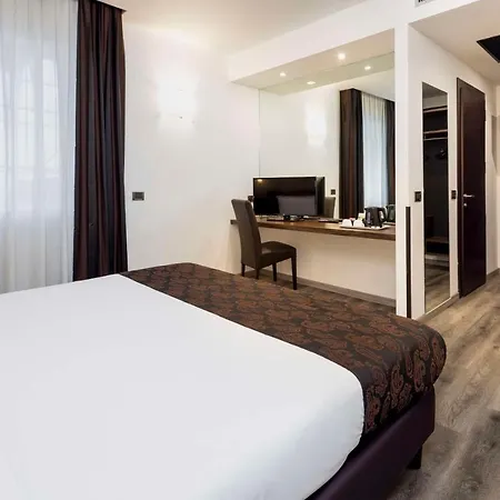 Western Biri Hotel Padova